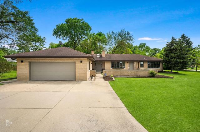 16 W721 Red Oak St, Bensenville, IL 60106