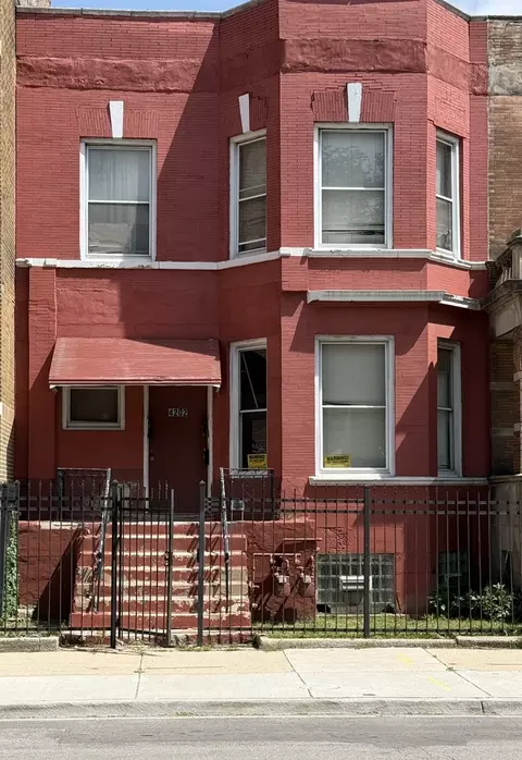4202 W Jackson Blvd, Chicago, IL 60624