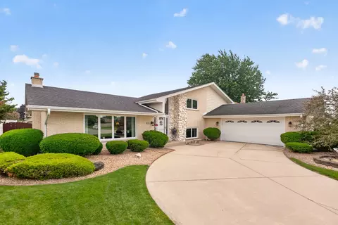 15549 Larkspur Ln, Orland Park, IL 60462