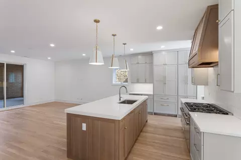 3740 N Racine Ave #2, Chicago, IL 60613 photo 38