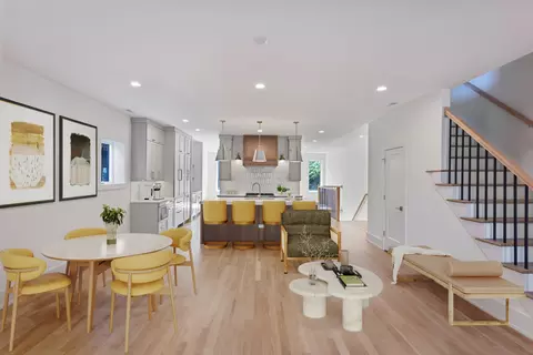 3740 N Racine Ave #2, Chicago, IL 60613 photo 3