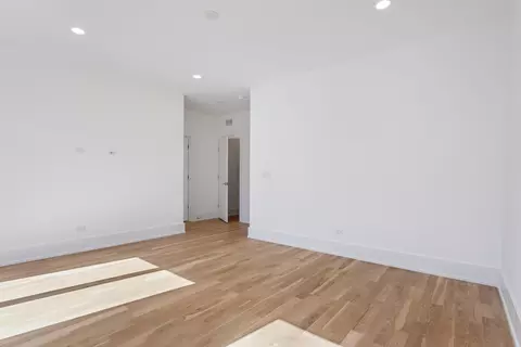 3740 N Racine Ave #2, Chicago, IL 60613 photo 17