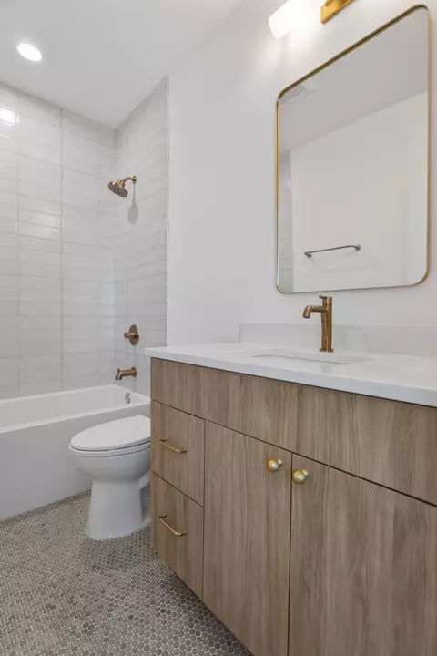 3740 N Racine Ave #2, Chicago, IL 60613 photo 20