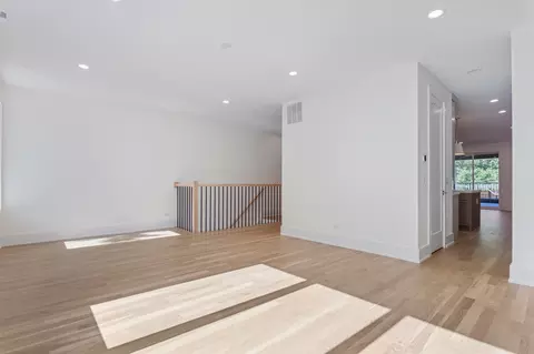 3740 N Racine Ave #2, Chicago, IL 60613 photo 28