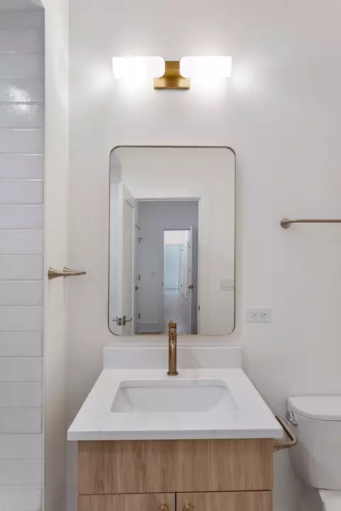 3740 N Racine Ave #2, Chicago, IL 60613 photo 36
