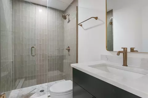 3740 N Racine Ave #2, Chicago, IL 60613 photo 13