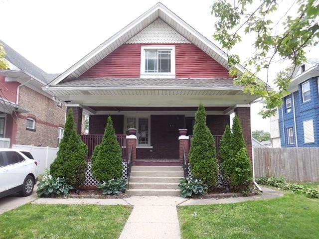 312 S 10th Ave, Maywood, IL 60153