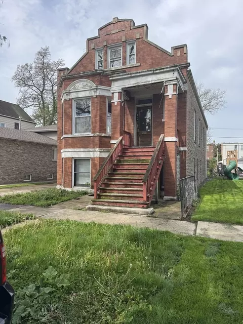 1526 Elmwood Ave, Berwyn, IL 60402