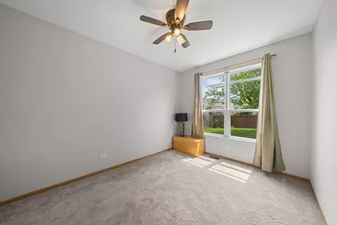 Bedroom - 6922 Sahara Dr, Plainfield, IL 60586 photo 1 of 6