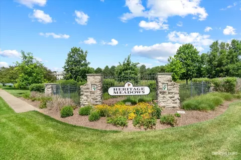 View/Area - 24127 W Walnut Cir, Plainfield, IL 60585 photo 3 of 4