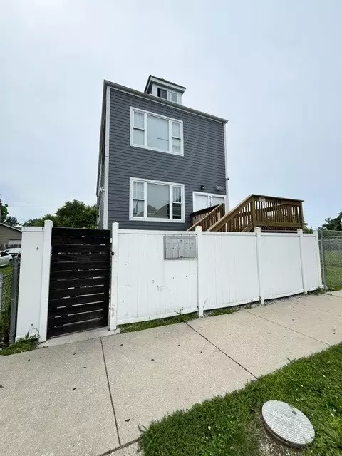 5148 S Wolcott Ave, Chicago, IL 60609