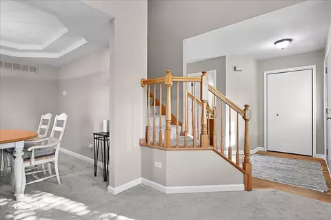 Entry Way - 2002 Ashbrook Ct, Plainfield, IL 60586 photo 1 of 2