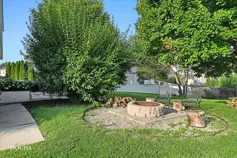 Exterior - 2002 Ashbrook Ct, Plainfield, IL 60586 photo 6 of 7