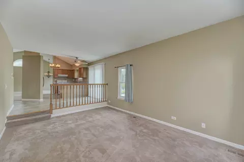 1327 Northgate Dr, Bartlett, IL 60103 photo 16