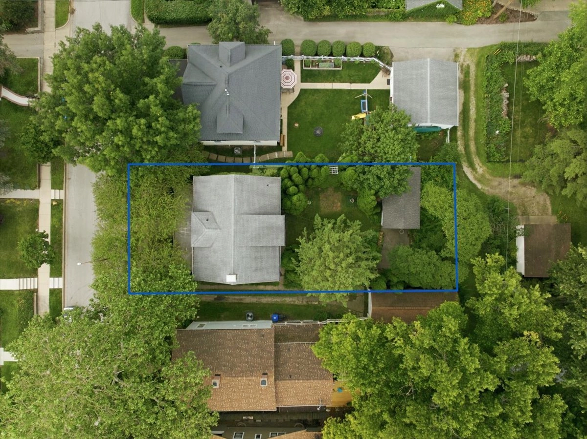 104 Fairview Ave, Bloomington, IL 61701 photo 1
