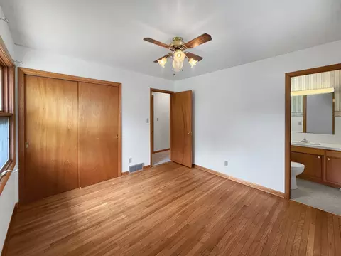 Bedroom - 1346 Empire Ct, Freeport, IL 61032 photo 1 of 2