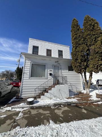 846 S Genesee St, Waukegan, IL 60085