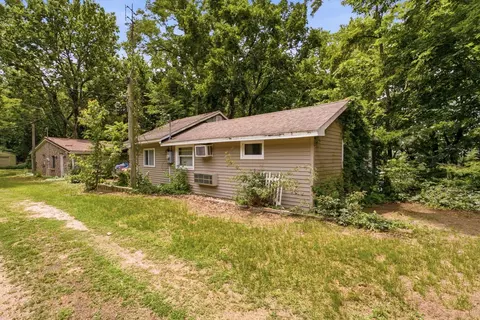 Exterior - 20 Willits Ln, Keithsburg, IL 61442 photo 4 of 4