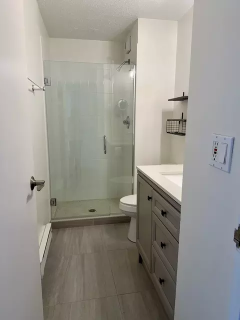 71 E Division St #1601, Chicago, IL 60610 photo 10