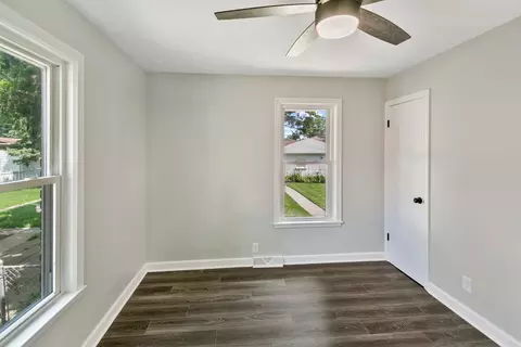 Bedroom - 9516 Jackson Ave, Brookfield, IL 60513 photo 1 of 3