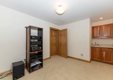 17 Villa Dr, Hampton, IL 61256 photo 27