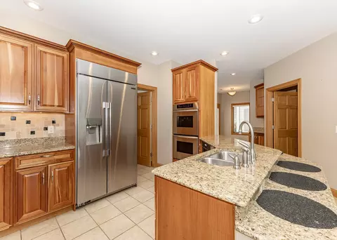 17 Villa Dr, Hampton, IL 61256 photo 8