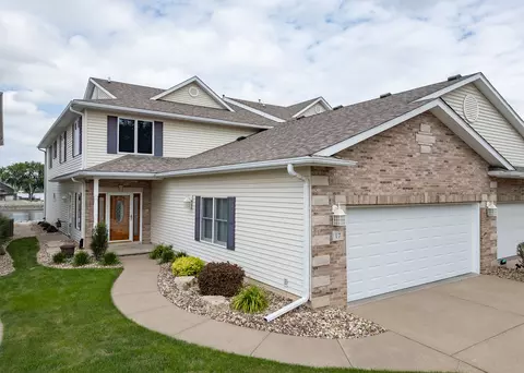 17 Villa Dr, Hampton, IL 61256 photo 1
