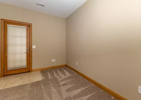 17 Villa Dr, Hampton, IL 61256 photo 11