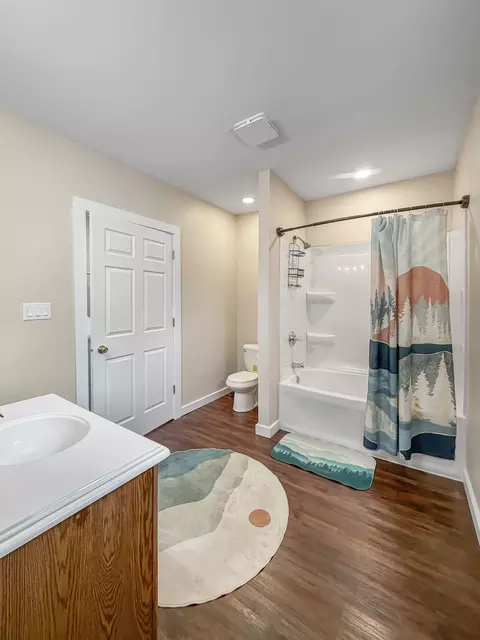 922 E Shawnee St, Freeport, IL 61032 photo 16