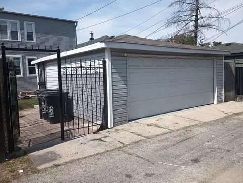 6541 S Artesian Ave, Chicago, IL 60629 photo 12