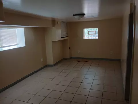 6541 S Artesian Ave, Chicago, IL 60629 photo 8