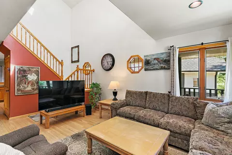 133 N Elroy Ave, Bartlett, IL 60103 photo 6