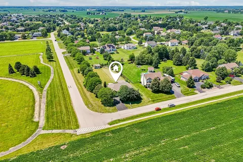 View/Area - 5715 Saddle Rdg, Johnsburg, IL 60051 photo 1 of 6