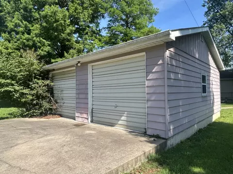 515 E Cedar Ave, Du Quoin, IL 62832 photo 20