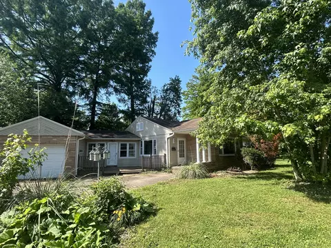 515 E Cedar Ave, Du Quoin, IL 62832 photo 7
