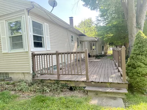 515 E Cedar Ave, Du Quoin, IL 62832 photo 9