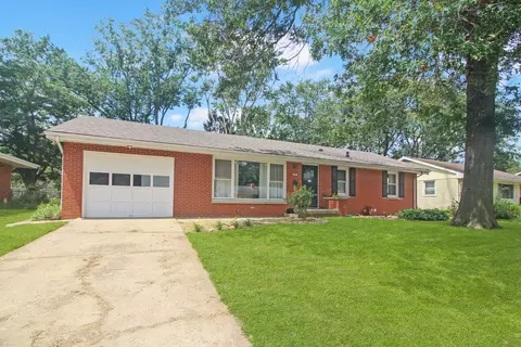 Exterior - 307 Margaret Ave, Normal, IL 61761 photo 6 of 7