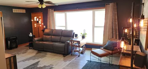 Living - 307 Margaret Ave, Normal, IL 61761 photo 4 of 5