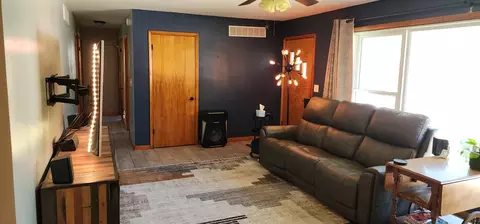 Living - 307 Margaret Ave, Normal, IL 61761 photo 3 of 5