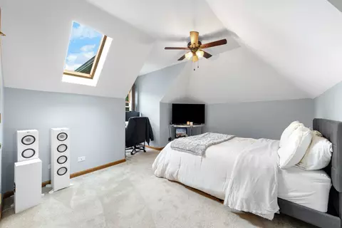 Bedroom - 855 Ayers St, Bolingbrook, IL 60440 photo 1 of 9