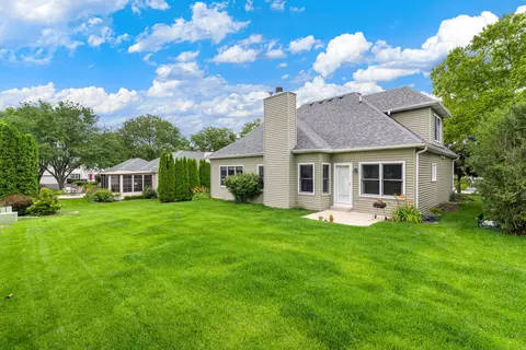 Exterior - 855 Ayers St, Bolingbrook, IL 60440 photo 3 of 3