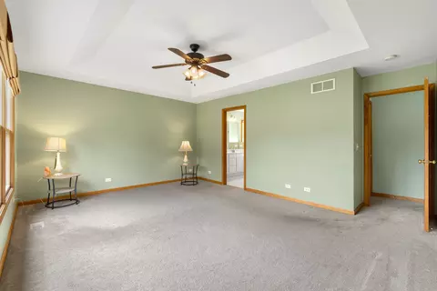 Bedroom - 855 Ayers St, Bolingbrook, IL 60440 photo 2 of 9