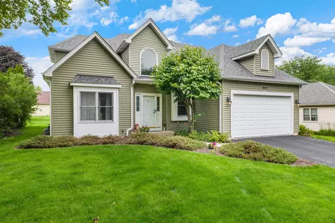 Exterior - 855 Ayers St, Bolingbrook, IL 60440 photo 2 of 3