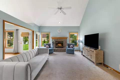 Living - 855 Ayers St, Bolingbrook, IL 60440 photo 1 of 5