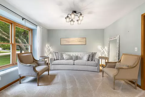 Other - 855 Ayers St, Bolingbrook, IL 60440 photo 4 of 11