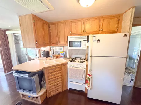 25152 Woodhaven, Sublette, IL 61367 photo 11