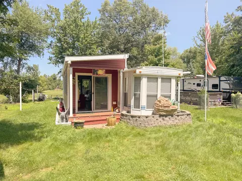 25152 Woodhaven, Sublette, IL 61367 photo 2
