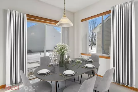 Dining - 21050 W Aspen Ln, Plainfield, IL 60544 photo 2 of 2