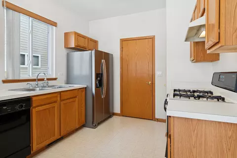 Kitchen - 21050 W Aspen Ln, Plainfield, IL 60544 photo 3 of 3