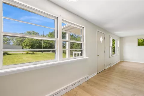 139 Kent Ave, Wauconda, IL 60084 photo 9